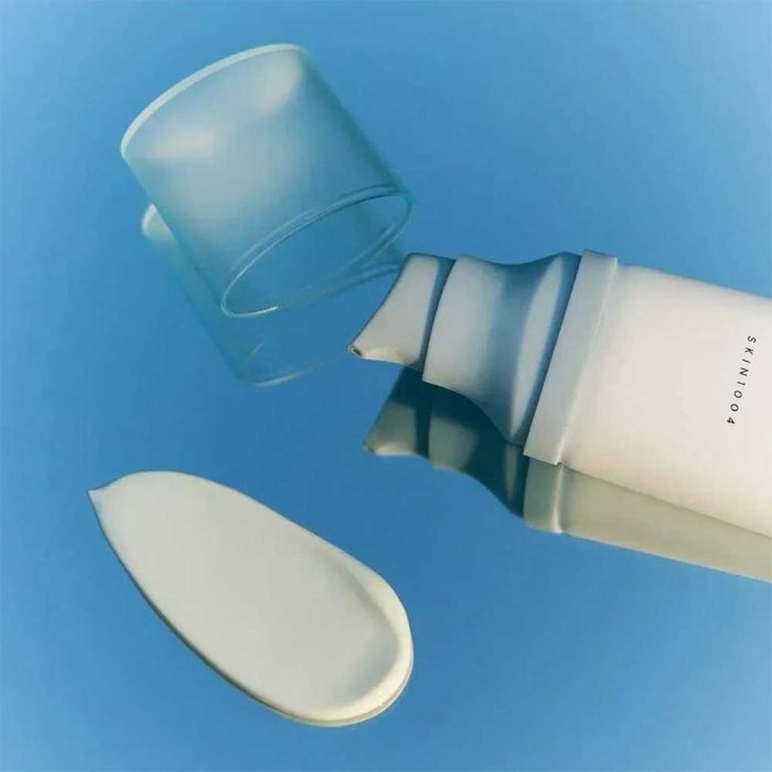 سرم ضدآفتاب هیالو سیکا ماداگاسکار سنتلا اسکین 1004 SPF 50